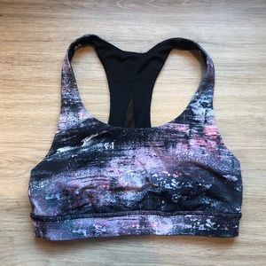 Lululemon sports bra. Sz 4
